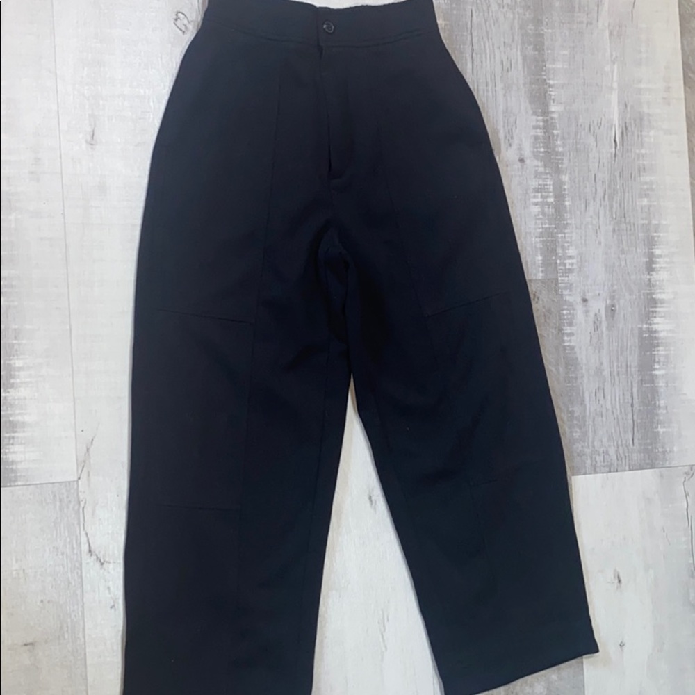 URBAN OUTFITTERS CARGO PANTS